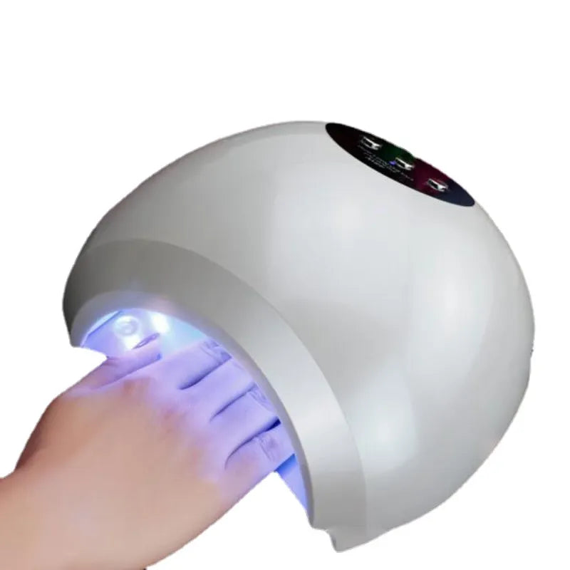 Susenje noktiju u UV LED lampi