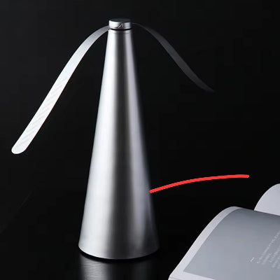 Rasterivac muva sa svetlosnim efektom. Dodatno privlaci insekte, povecavajuci efikasnost uredjaja.