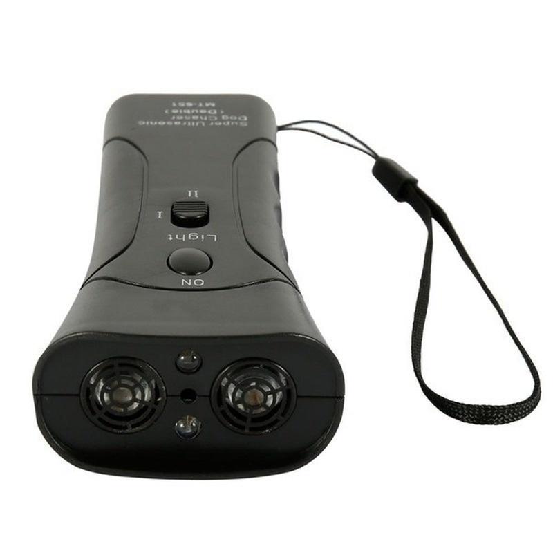 Prednja strana ultrazvučnog repelenta za pse