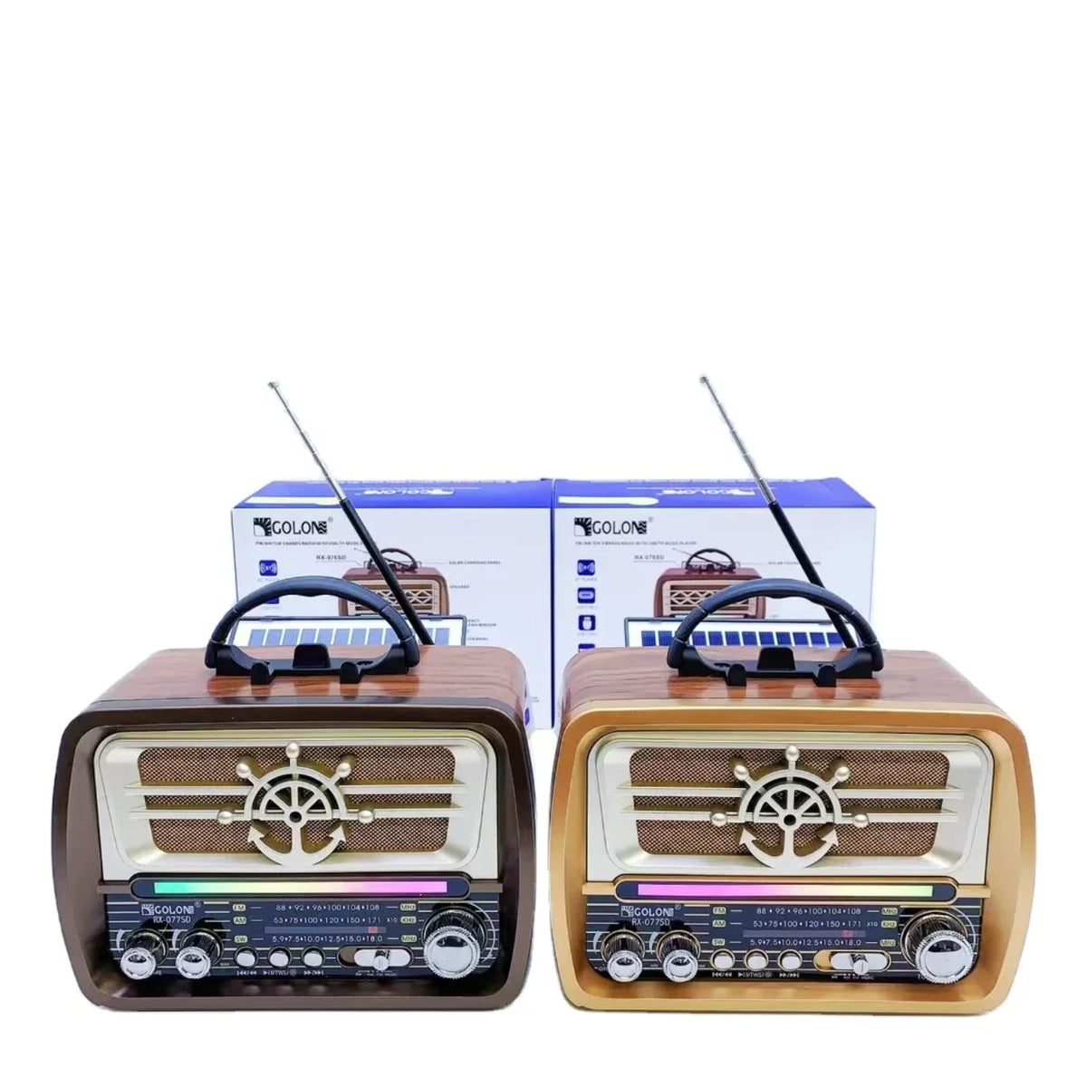 Dva retro radio zvucnika sa antenom u drvenom izgledu ispred ambalaze