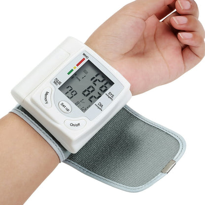Digitalni Merač Krvnog Pritiska za Zglob Azijashop