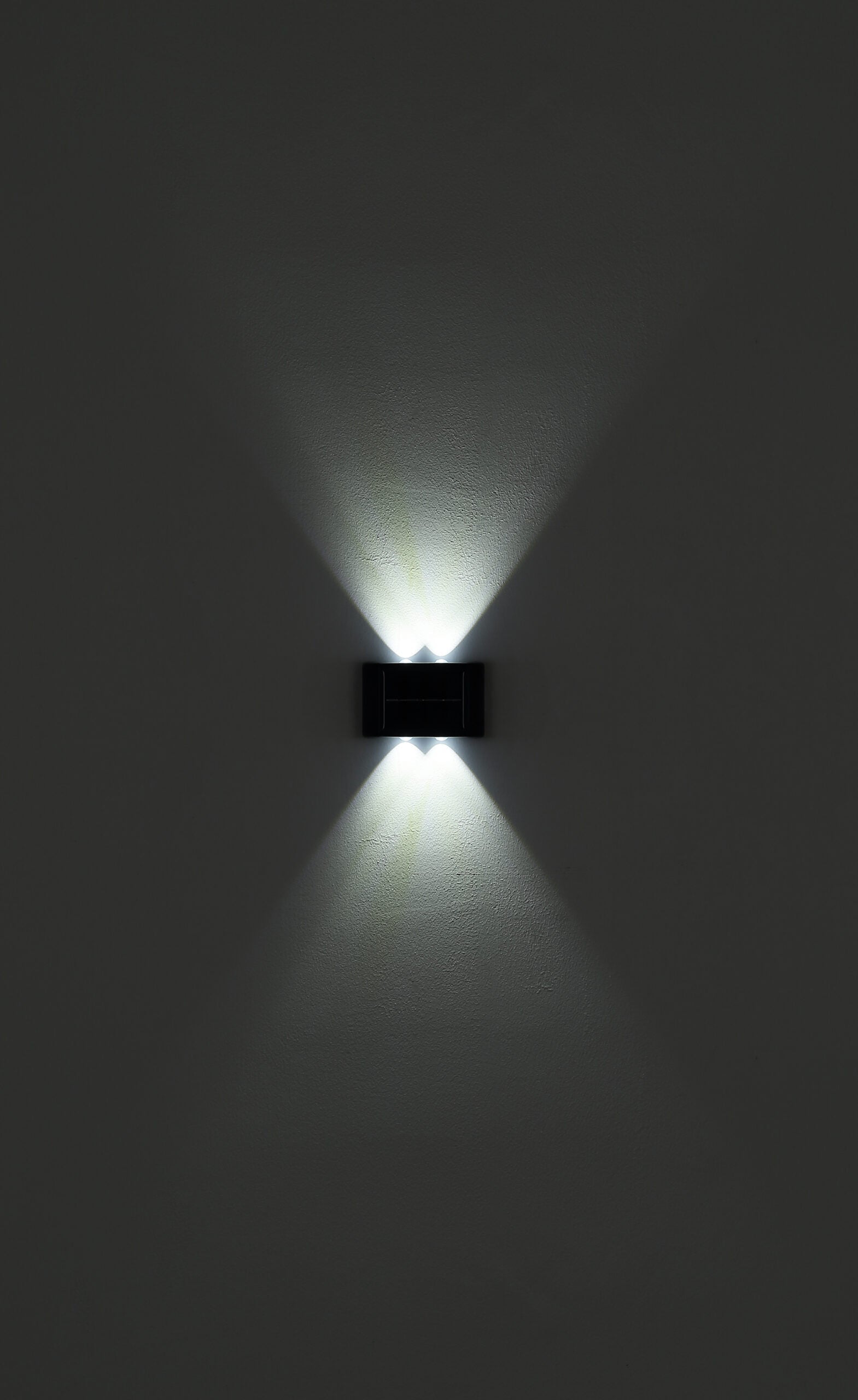 Solarna Zidna LED Lampa - Savršeno Osvetljenje za Vaš Dom i Dvorište - 4kom Azijashop