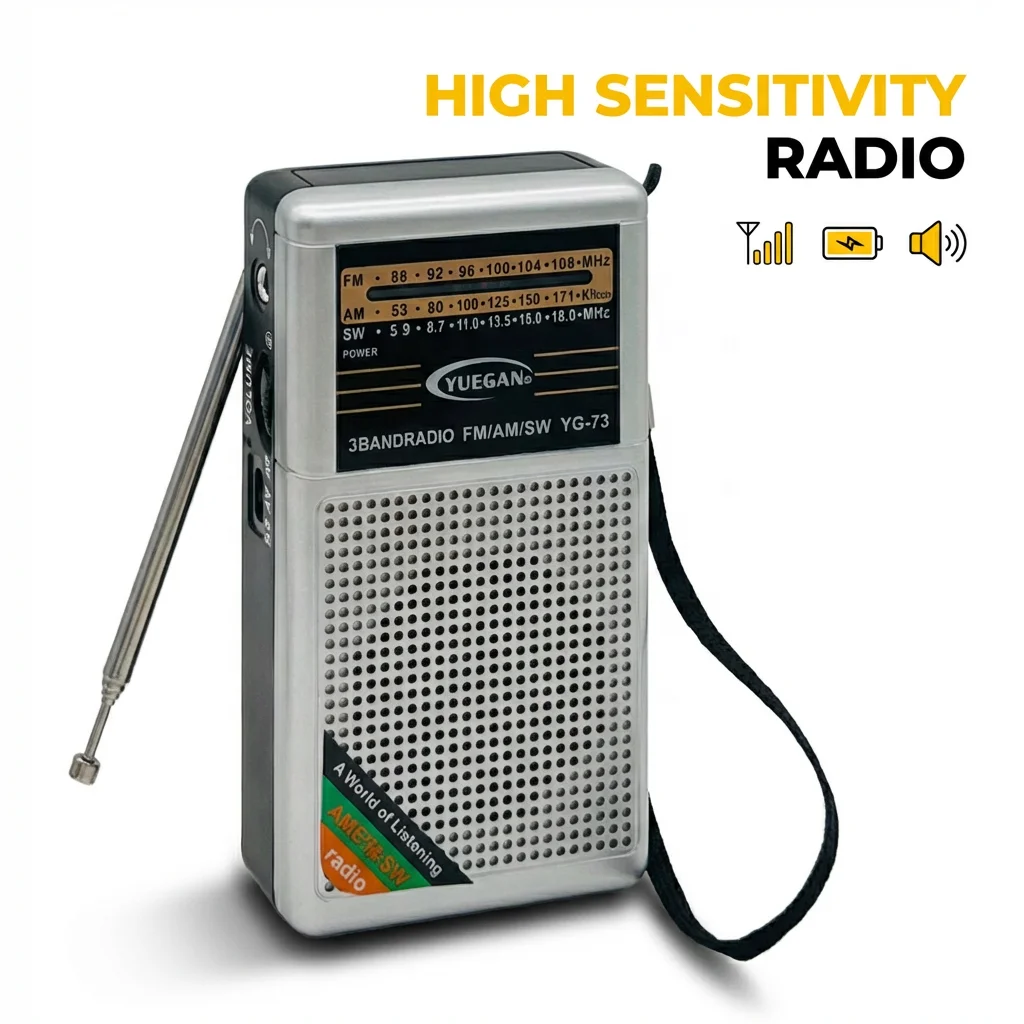 Srebrni rucni mini retro radio sa antenom i tri opsega prijema