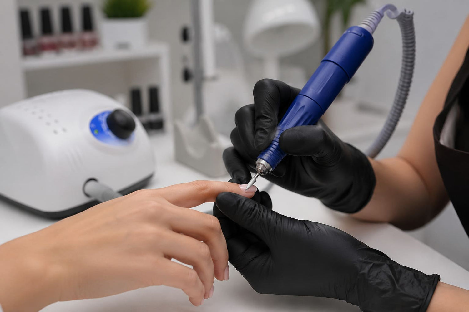strong 210 elektricna turpija za precizan manikir u salonu