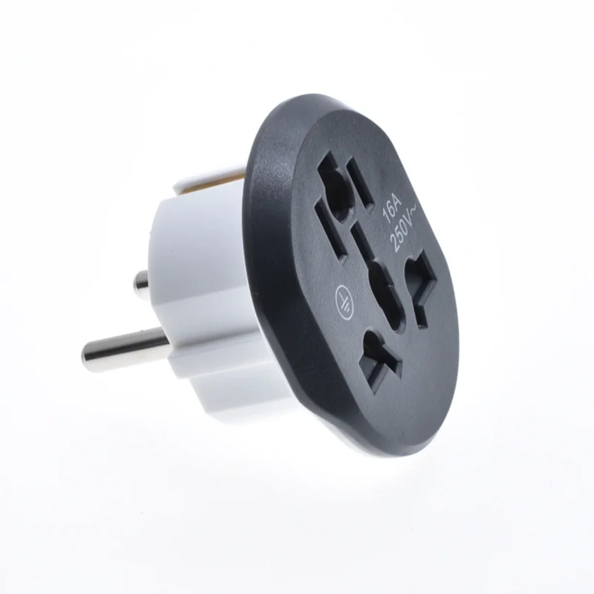 Univerzalni putni adapter 16A 250V sa crnim prednjim delom