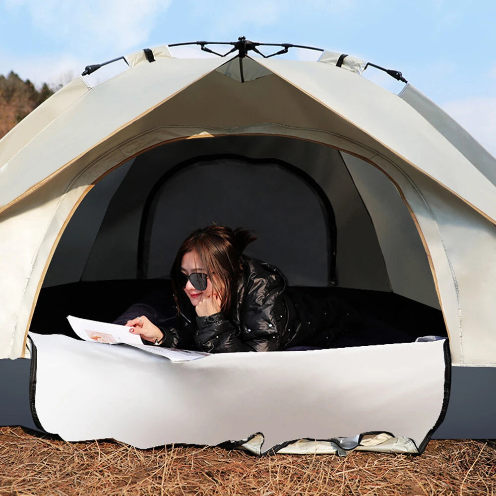 Prostrana unutrasnjost automatskog satora pogodna za spavanje i odmor