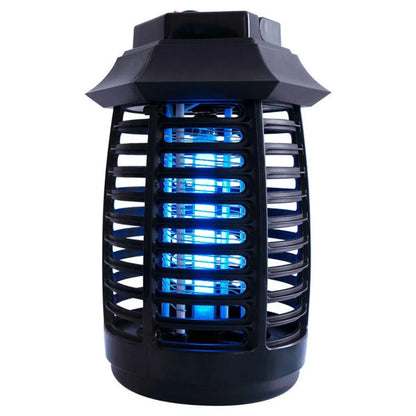Crna UV lampa fenjer protiv komaraca na beloj pozadini