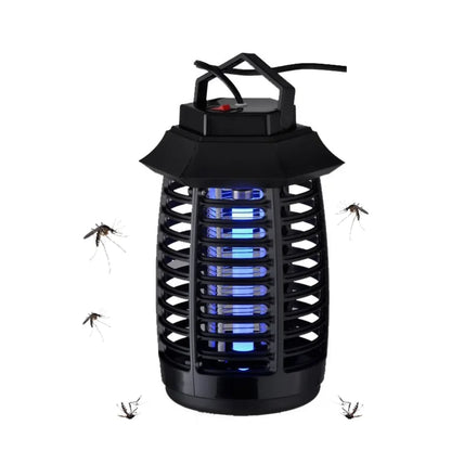 UV lampa fenjer sa kukom i komarcima oko nje