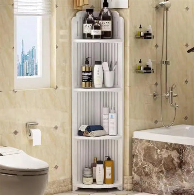 Visoka bela ugaona polica izmedju kade i wc solje sa cetiri nivoa za kozmetiku